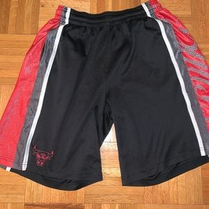 Bulls shorts